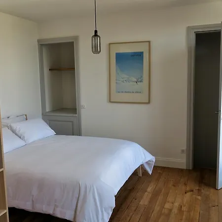 14 Broquedis Suites *