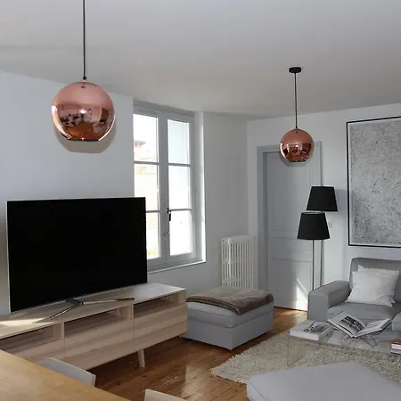 Apartment 14 Broquedis Suites *